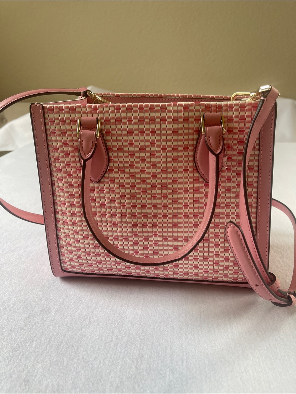 kate spade Pink and Cream Woven Top-Handle Satchel with Crossbody Strap - Picture 4 of 11